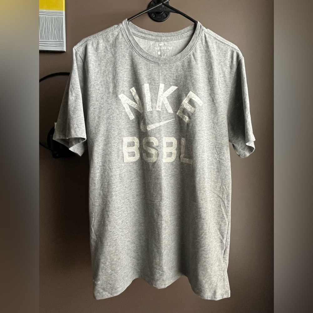 Nike Dri-Fit Graphic T